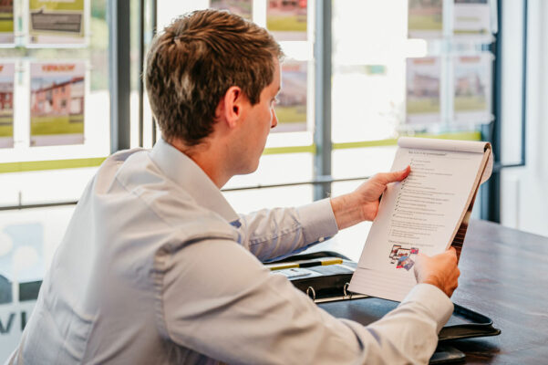 Branding | H en S Makelaardij | Prinsenbeek | Breda