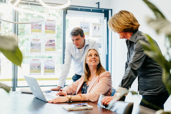 Branding | H en S Makelaardij | Prinsenbeek | Breda